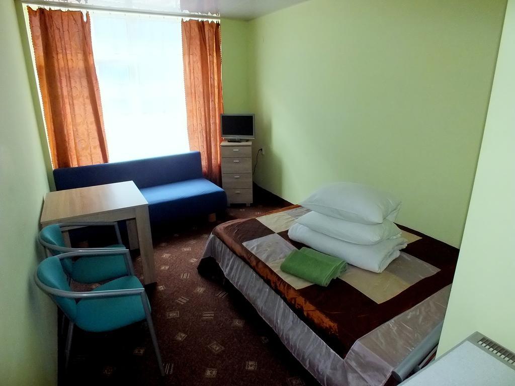 Motelis Jonuciai Garliava Habitación foto